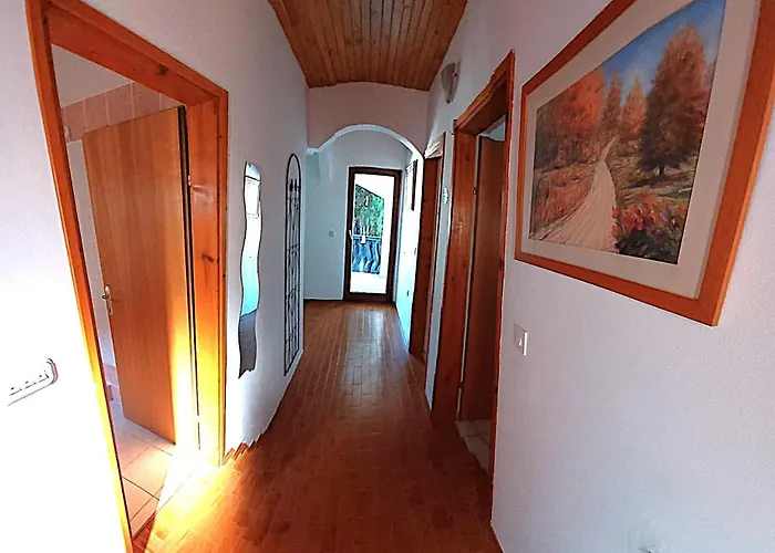 Maltasic Apartman Vir