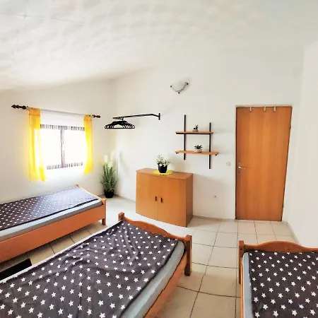 Apartment Maltasic Vir