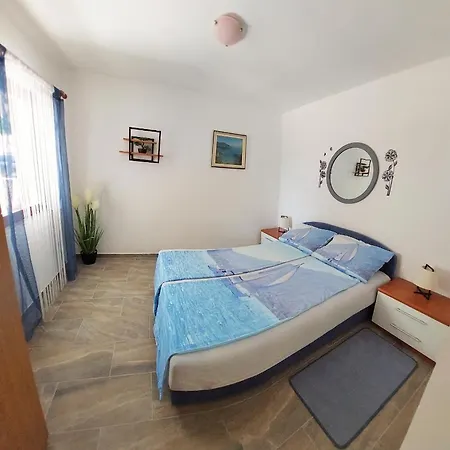 Maltasic Apartment Vir