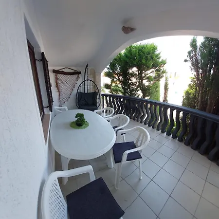 Maltasic Apartment Vir